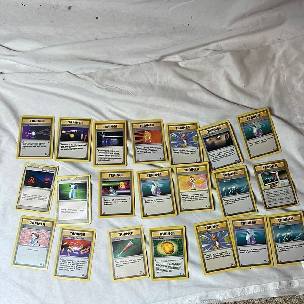 Pokémon Trainer Vintage 1995 - 2000 Trading Cards. Set of 21.